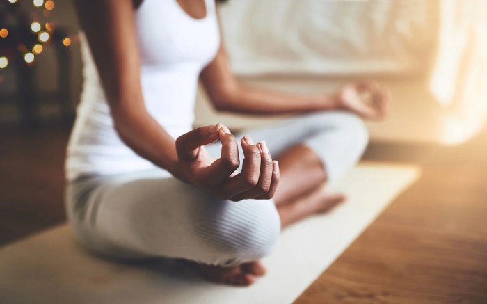 Meditate benefits bed stretching expat mindfulness routines